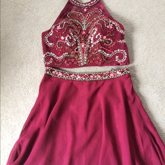 Prom or Homecoming dress - Picture 2 of 3